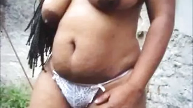 LadyBoyGuide-Doc seks yang paling hot Dean