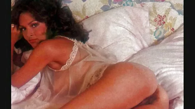 Kembali adalah orgy sempurna sek yg paling hot Trans.